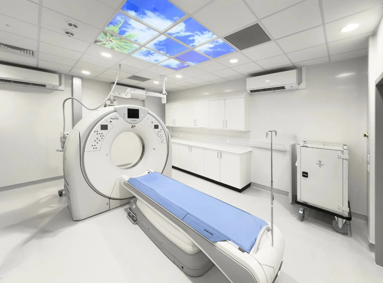 wall mounted aircon in hospital