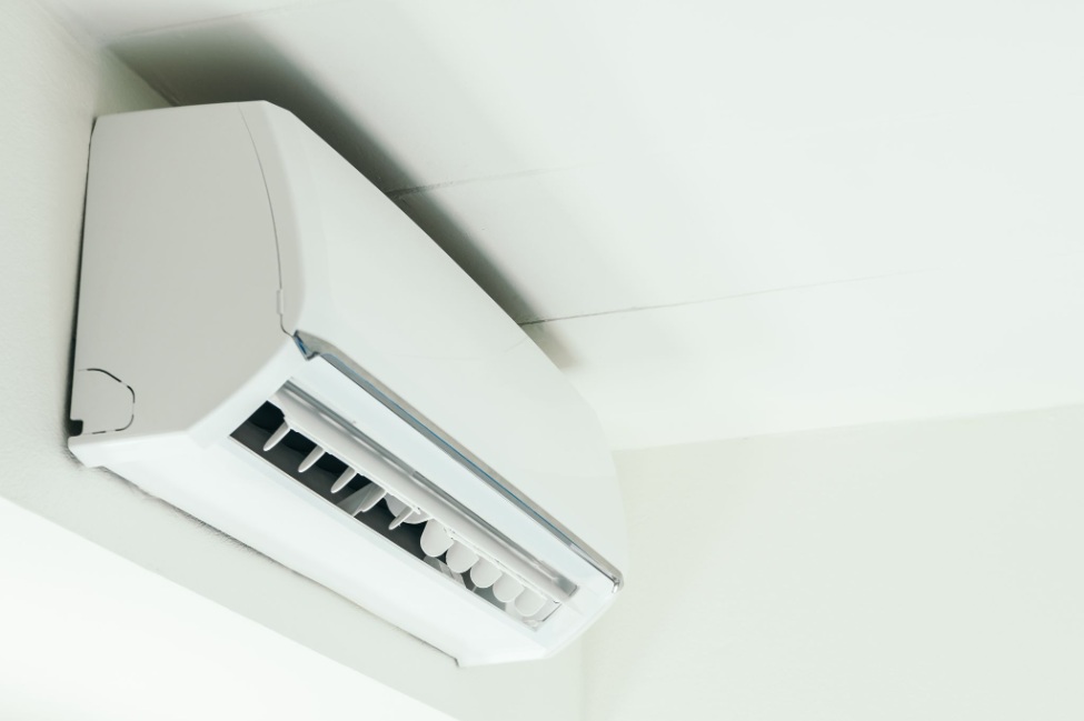 Wall mounted aircon